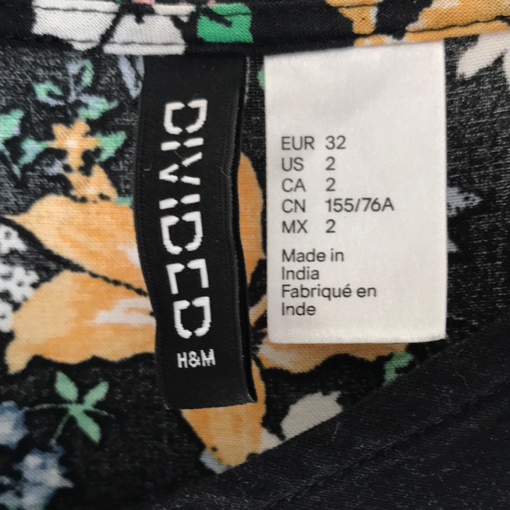Black and Yellow Floral Women's Tank Top - S (size 2) - Picture 7 of 10